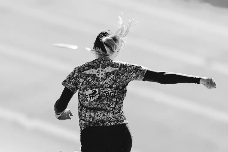 A top player mid-throw
